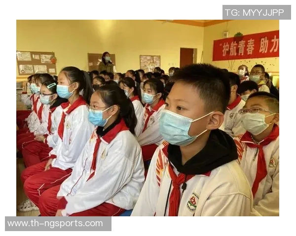 探索AMCM足球的魅力与技术提升之路,助力青少年成长与发展 探索AMCM足球的魅力与技术提升之路,助力青少年成长与发展